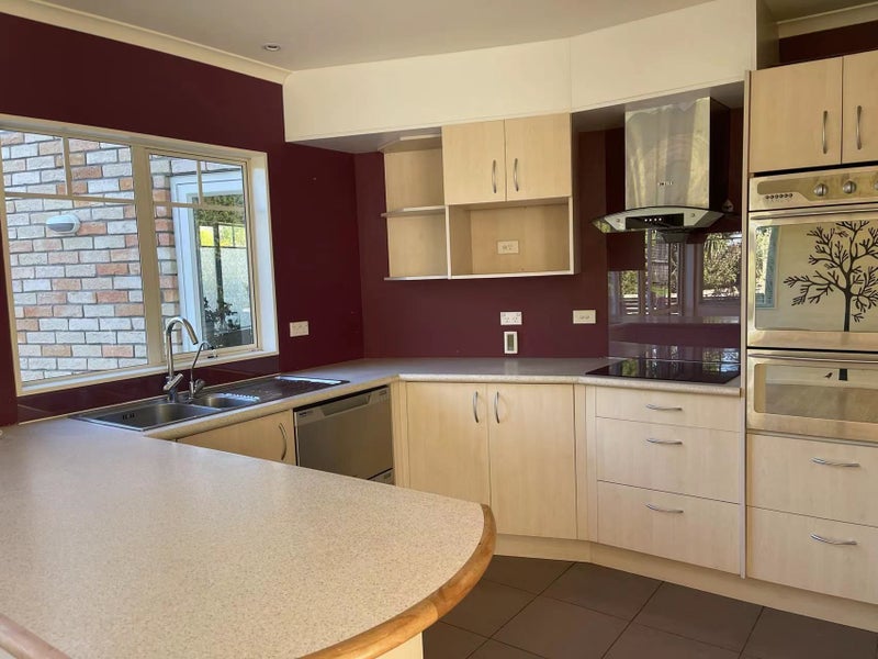 49A Wyoming Avenue, Murrays Bay, Auckland - Carousel 1