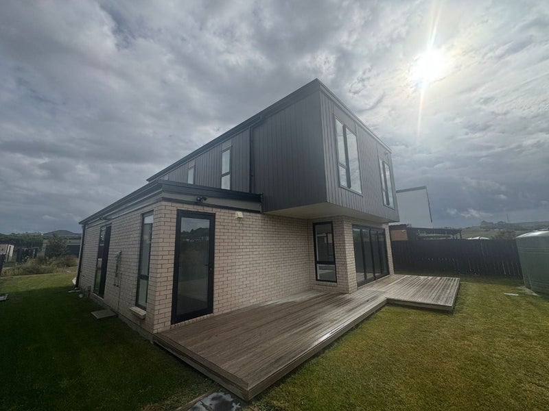 9 Waikaha Street, Pōkeno - Carousel 2