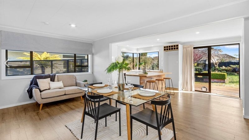 345 Eastern Terrace, Sydenham, Christchurch - Carousel 1