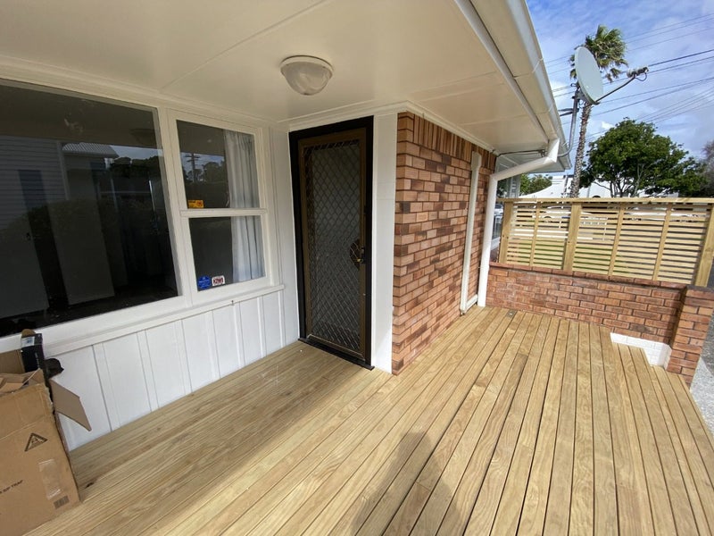 1/81 Rawhiti Road, Onehunga, Auckland - Carousel 2
