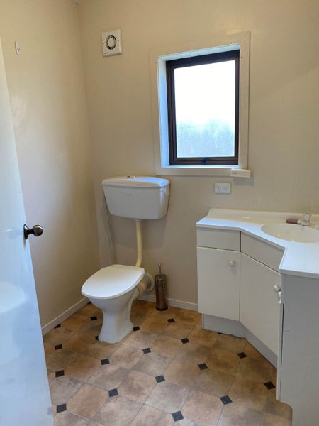 34A Bannerman Road, Morningside, Auckland - Carousel 13