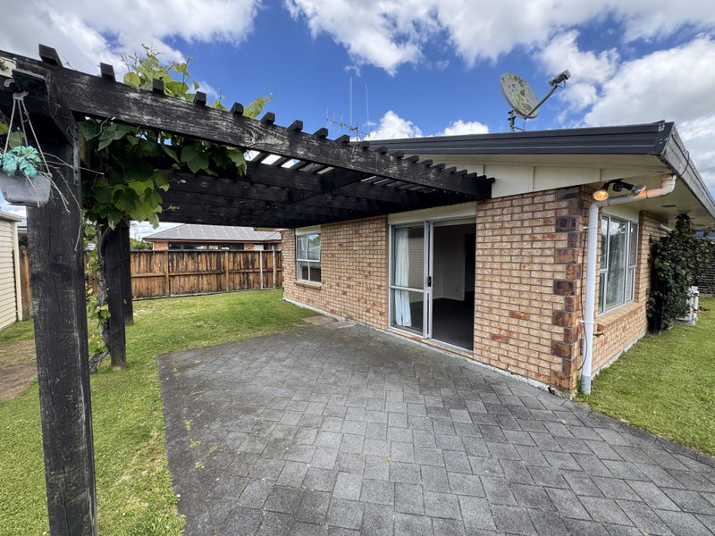 101A Silverdale Road, Silverdale, Hamilton - Carousel 2
