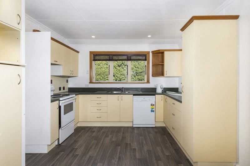 405 Wakefield Quay, Stepneyville, Nelson - Carousel 2