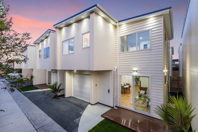 23D Seymour Avenue, Papatoetoe, Auckland - Carousel 1