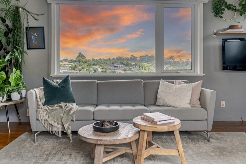 1/32 Sunset Road, Unsworth Heights, Auckland - Carousel 2