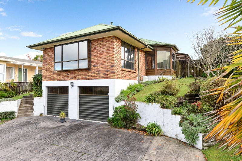 6 Willowfield Place, Pukete, Hamilton - Carousel 2