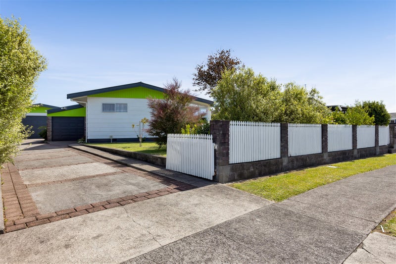 43 Sunnyvale Street, Bell Block, New Plymouth - Carousel 28