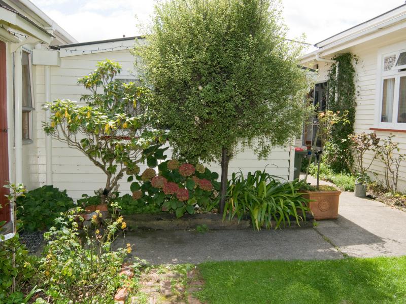 4 Cudby Street, Woburn, Lower Hutt - Carousel 15