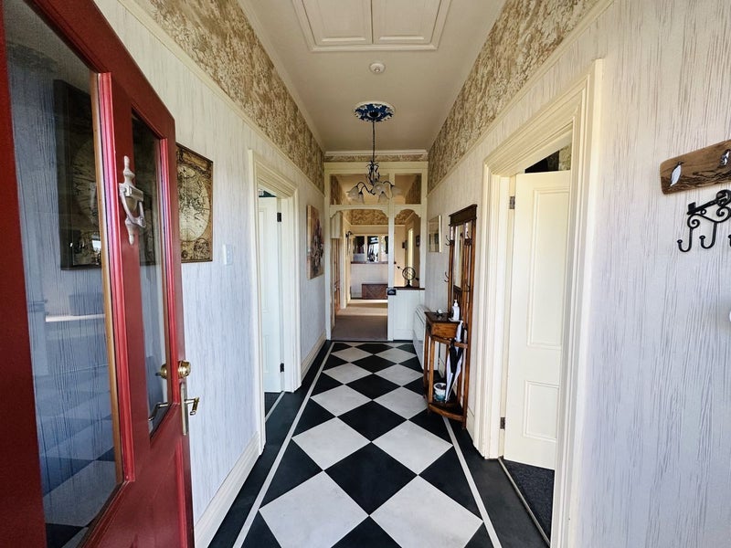 50 Tees Street, South Hill, Oamaru - Carousel 2