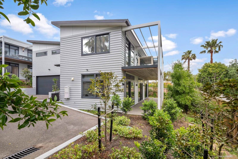 2/46 Godden Crescent, Mission Bay, Auckland - Carousel 1