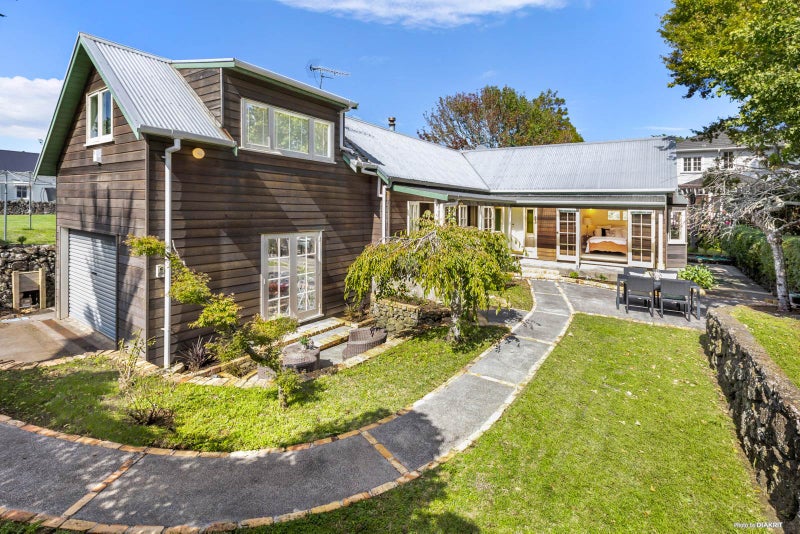 124A Balmoral Road, Mount Eden, Auckland - Carousel 1