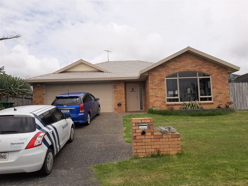 19 Norm Pellow Drive, Manurewa, Auckland - Carousel 1
