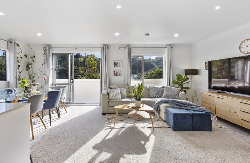 154B Darlington Road, Miramar, Wellington - Carousel 2