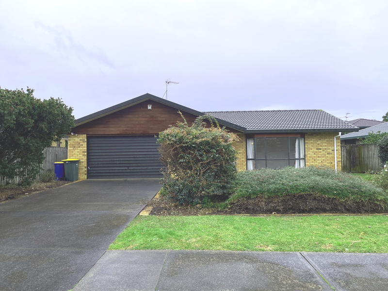 3 Bryn Mawr Place, Albany, Auckland - Carousel 1