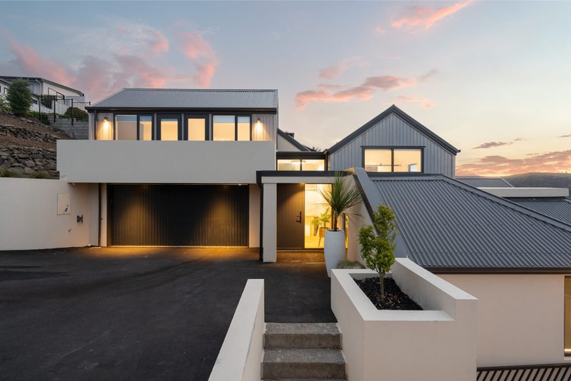 5 Hatherly Lane, Mount Pleasant, Christchurch - Carousel 1