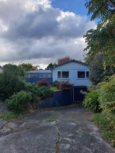 56 Whakatiki Street, Trentham, Upper Hutt - Carousel 1