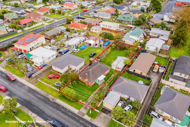 49 Fairdene Avenue, Henderson, Auckland - Carousel 2