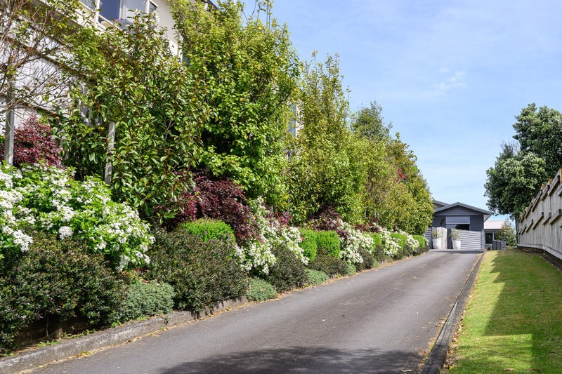 18C Montana Place, Merrilands, New Plymouth - Carousel 32