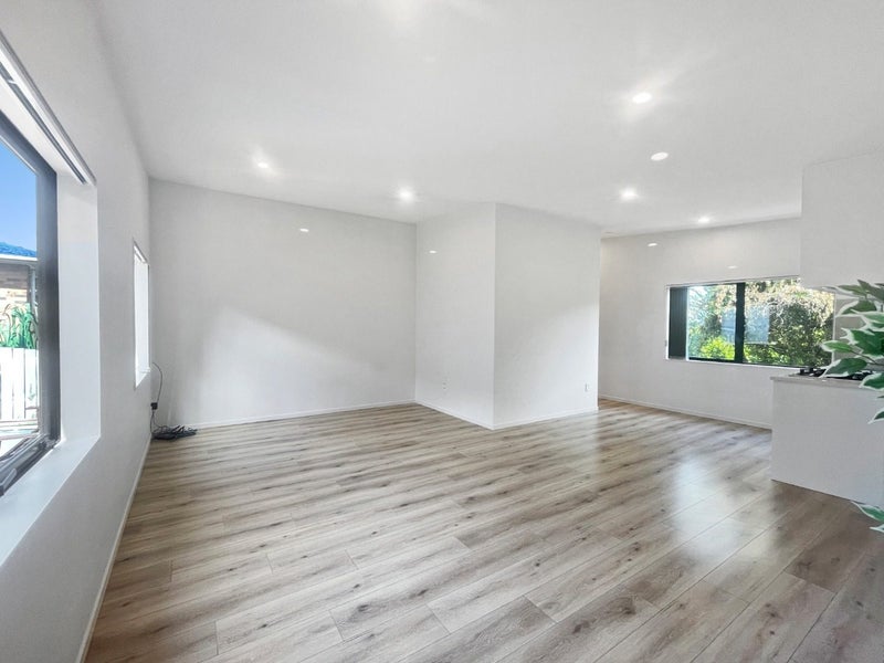 29 Judkins Crescent, Cockle Bay, Auckland - Carousel 2