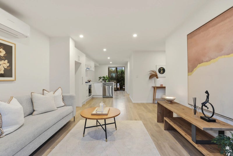 3 Kaman Seasprite Road, Hobsonville, Auckland - Carousel 2