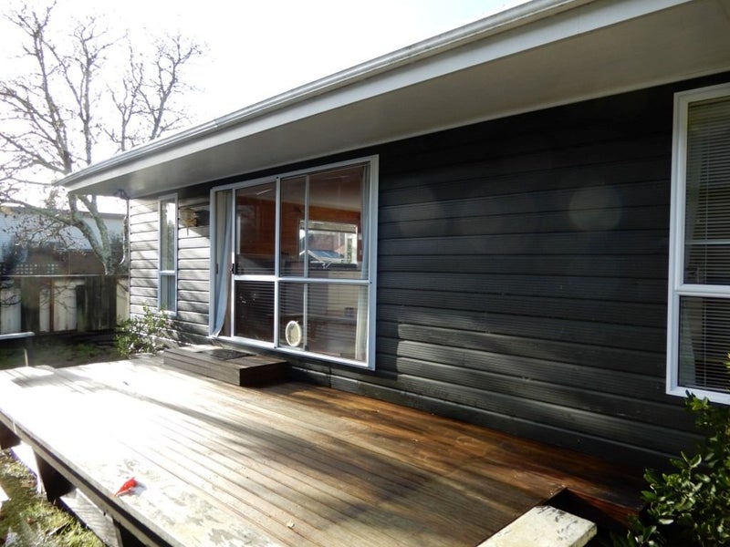 13B Holden Avenue, Holdens Bay, Rotorua - Carousel 10