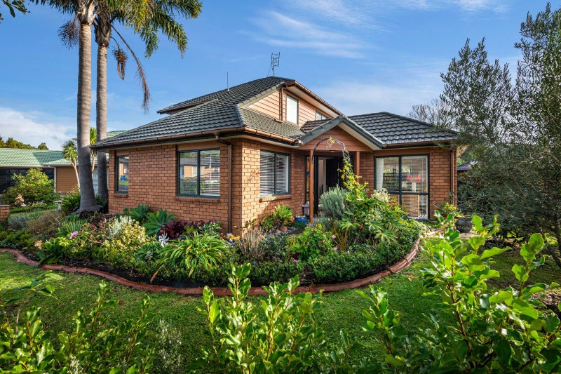 17 Ryehill Close, New Lynn, Auckland - Carousel 2