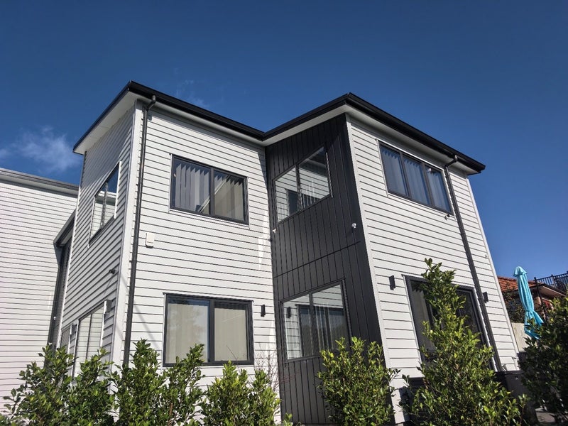 82 Landscape Road, Mount Eden, Auckland - Carousel 2