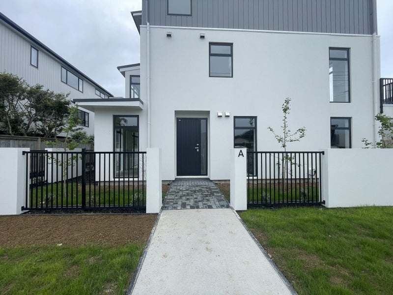 44A Montgomery Avenue, Belmont, Auckland - Carousel 14