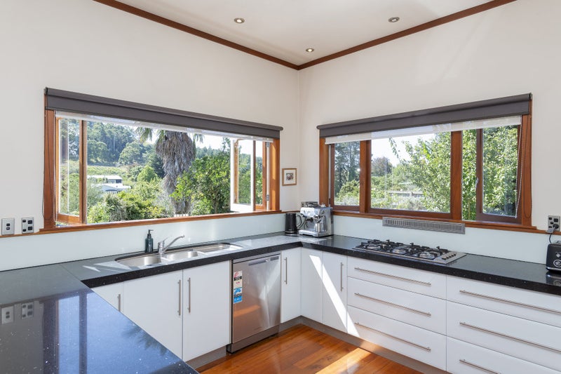 26 Kelvin Street, Inner Kaiti, Gisborne - Carousel 2