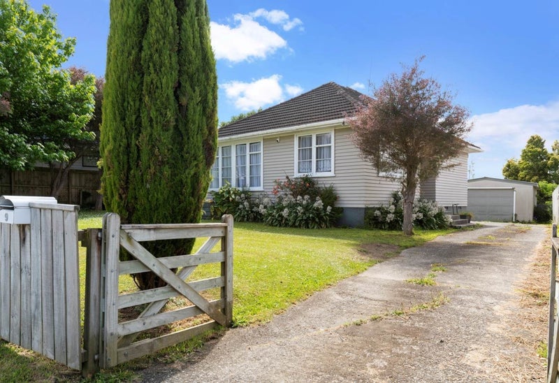 9 Ellen Street, Manurewa East, Auckland - Carousel 2
