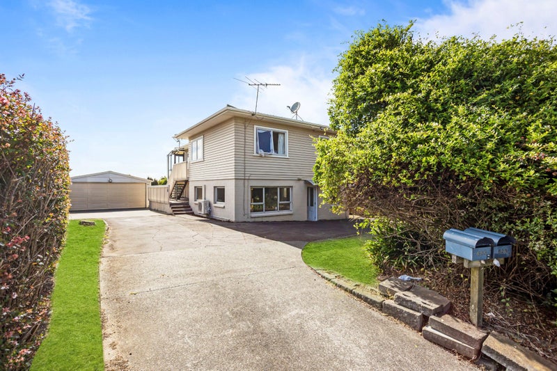 623 Glenfield Road, Totara Vale, Auckland - Carousel 1