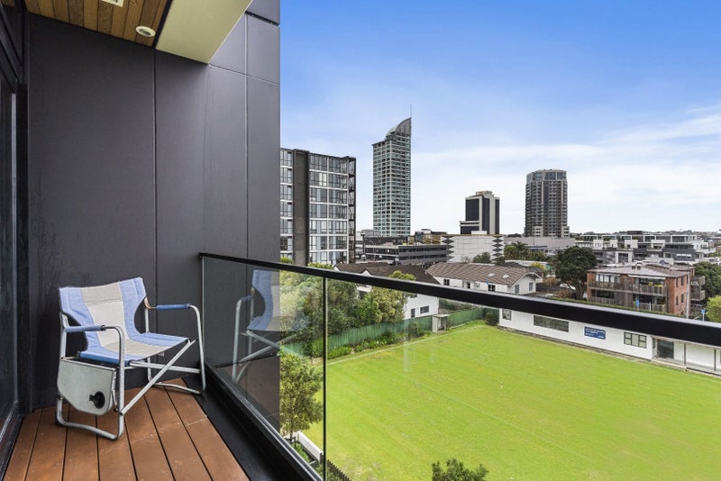 306/74 Anzac Street, Takapuna, Auckland - Carousel 1