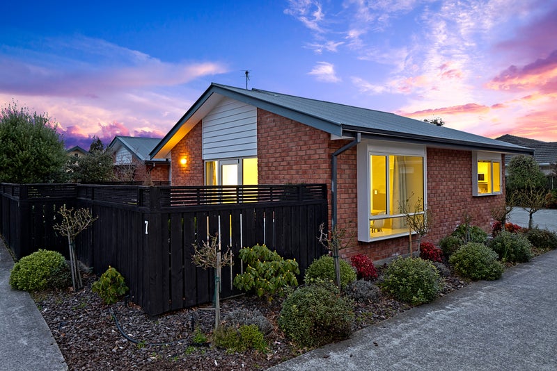 7/26 Meadow Street, Papanui, Christchurch - Carousel 1