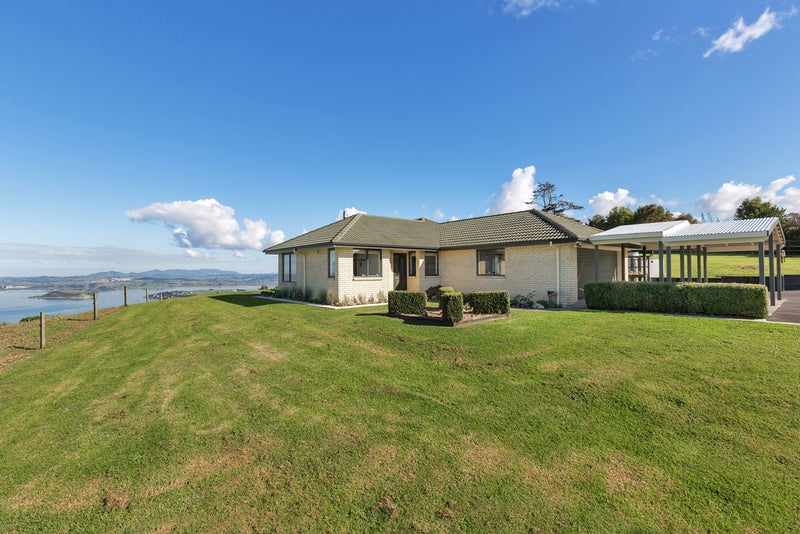 173A Franklin Road, Onerahi - Carousel 21