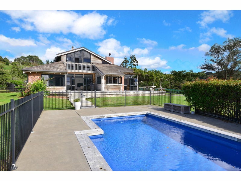 65 Upper Waiwera Road, Puhoi, Puhoi - Carousel 1