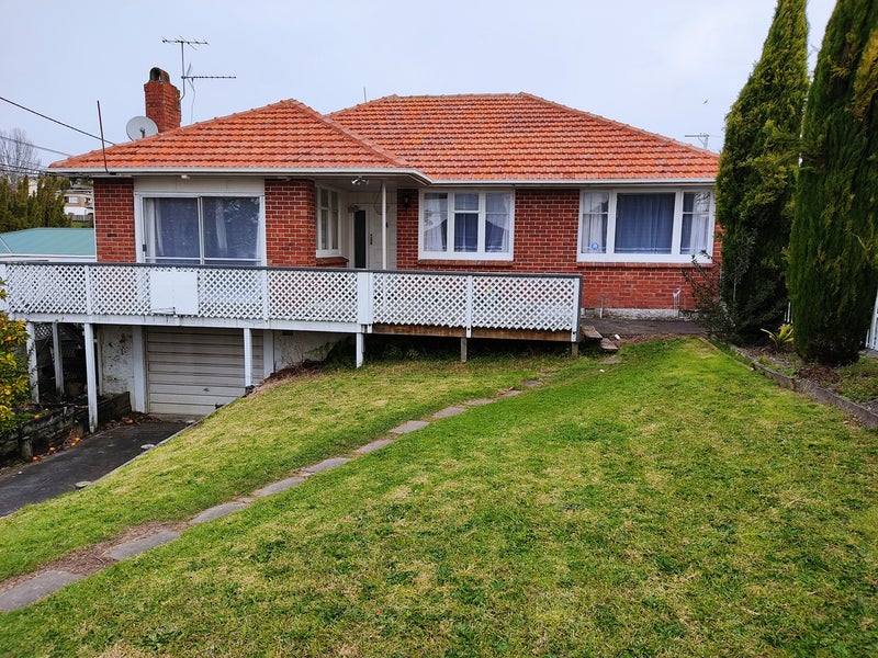 57 Methuen Road, New Windsor, Auckland - Carousel 1