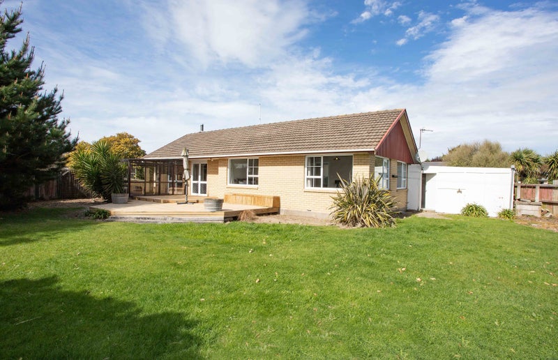 3 Pateley Lane, Aranui, Christchurch - Carousel 1