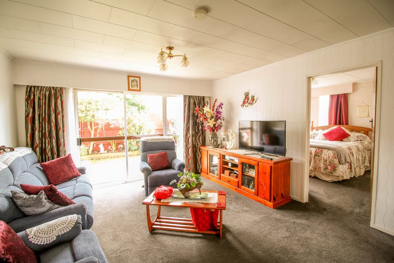 245A Princes Street, Strathern, Invercargill - Carousel 2