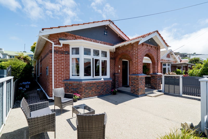 6 Massey Avenue, Saint Clair, Dunedin - Carousel 2