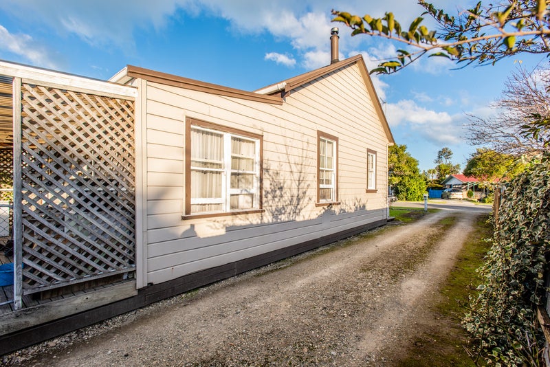 40 Matthews Road, Tamarau, Gisborne - Carousel 17