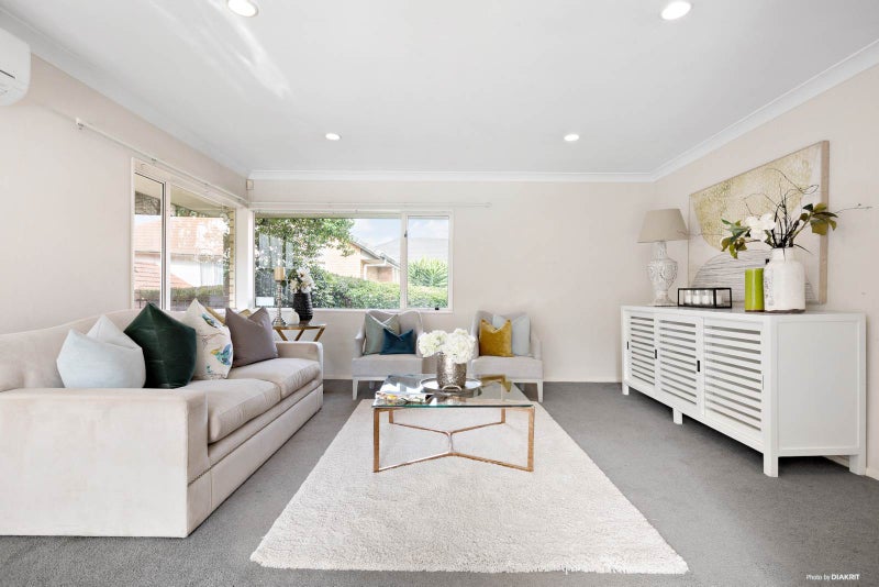 44 Edendale Road, Somerville, Manukau - Carousel 2