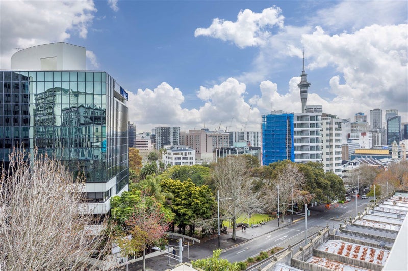 5H/15 City Road, Auckland Central, Auckland - Carousel 1