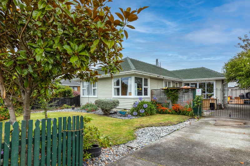 40 Daniels Road, Redwood, Christchurch - Carousel 1