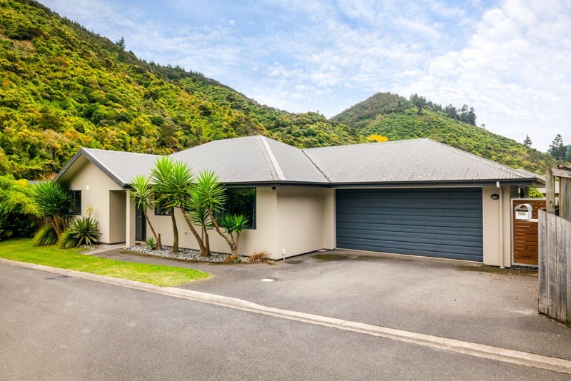 512 Brook Street, The Brook, Nelson - Carousel 2