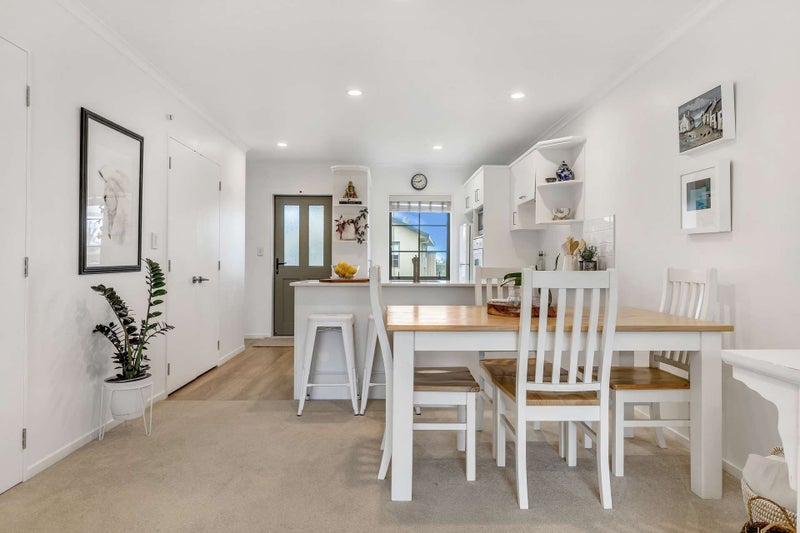 17/41 Manchester Way, Judea, Tauranga - Carousel 2