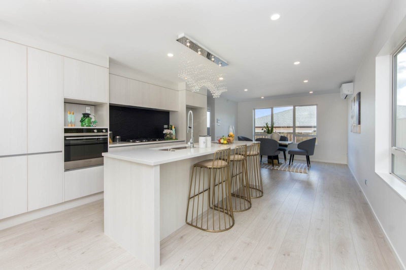 156 Tiriwa Drive, Massey, Auckland - Carousel 2