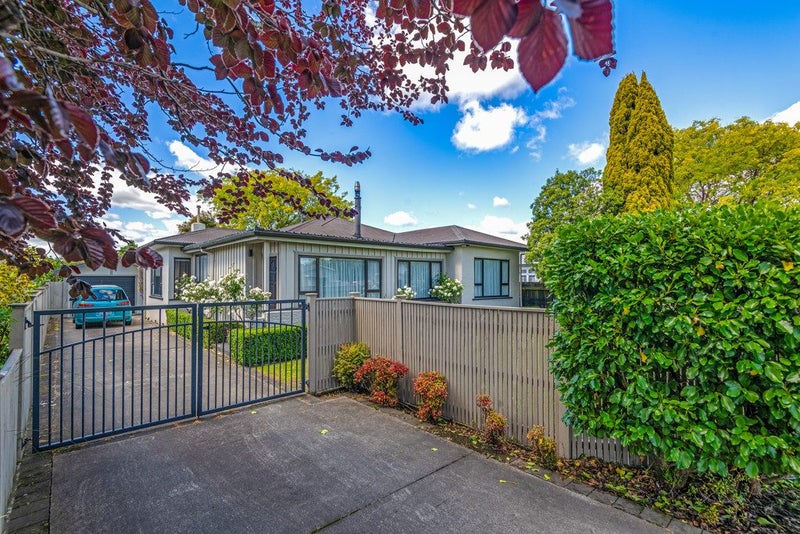 126 College Street, Awapuni, Palmerston North - Carousel 1