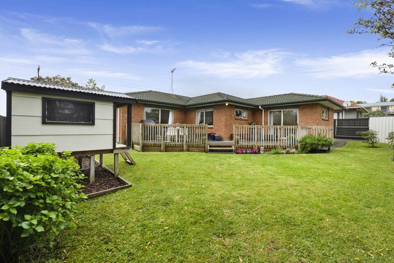 51 Crawford Avenue, Mangere Bridge, Auckland - Carousel 2