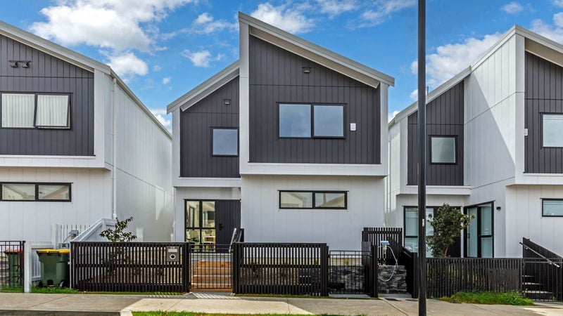 28 Bristol Freighter Road, Hobsonville, Auckland - Carousel 1