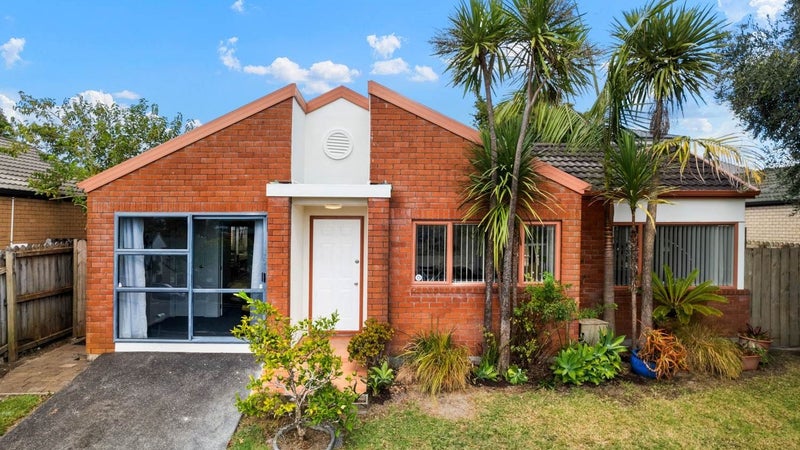 9 Blueridge Close, Sunnyvale, Auckland - Carousel 1